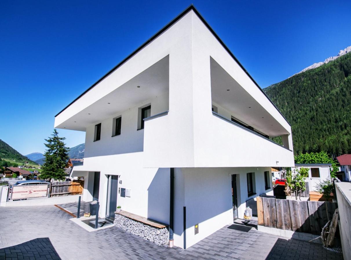 Haus Apartament *